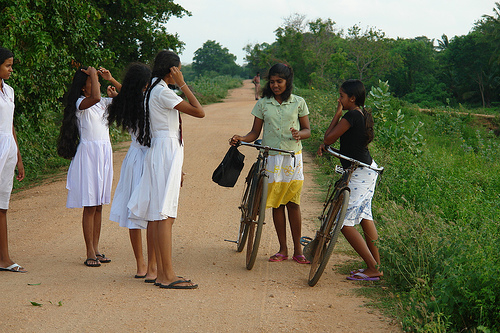 Sri lankan lady public rode photos